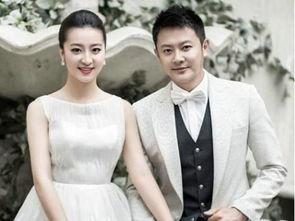 娱乐八卦吃瓜群众哪有,揭秘吃瓜群众的八卦盛宴